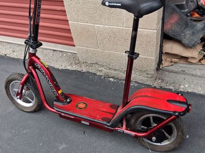 Schwinn electric scooter