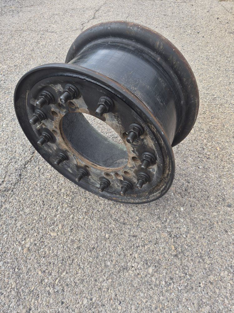 Military 7-ton Truck MTVR Wheel