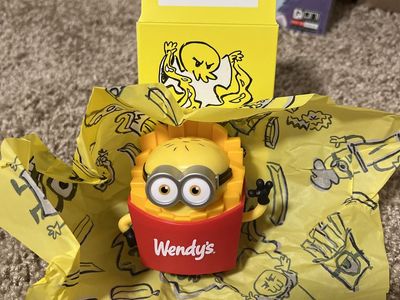 Wendy’s Minions fry toy