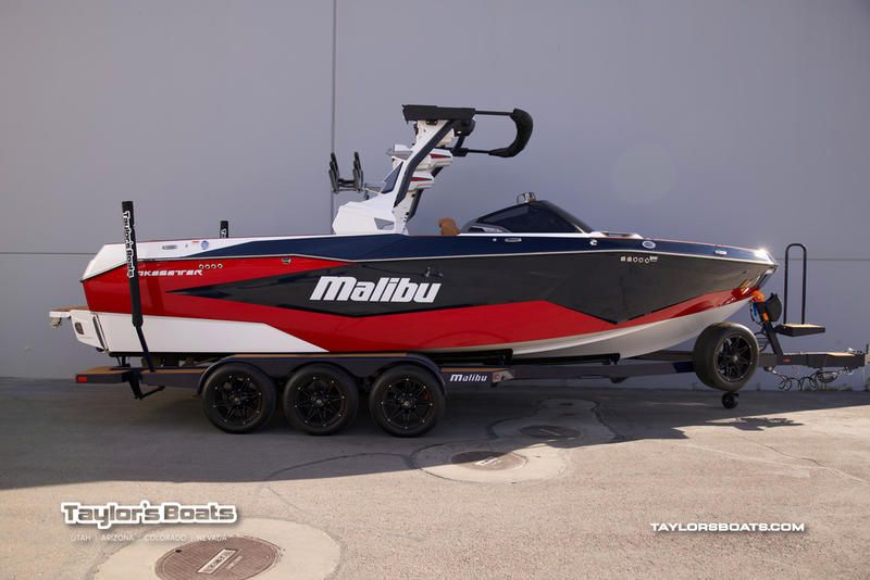 2026 Malibu 25 LSV Boats