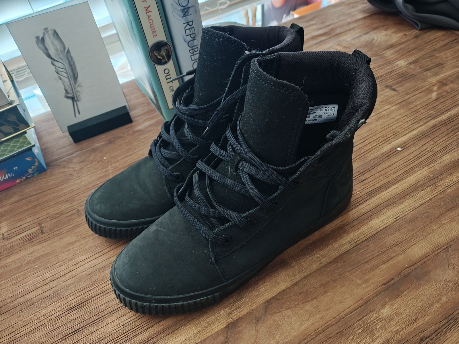 Black Boots (Timberland - Size 8 Women's