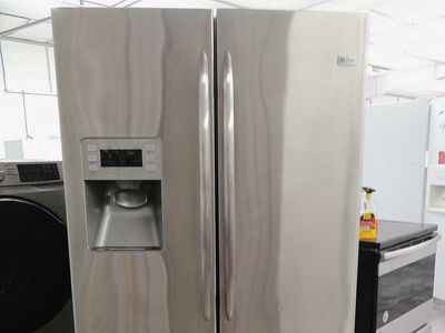 26 cf Stainless French Door Refrigerator~Real Cold~90 Day Guarantee