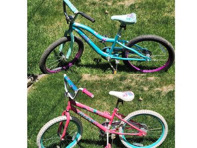 Schwinn Deelite and Huffy Sea Star Girls 20" Bikes