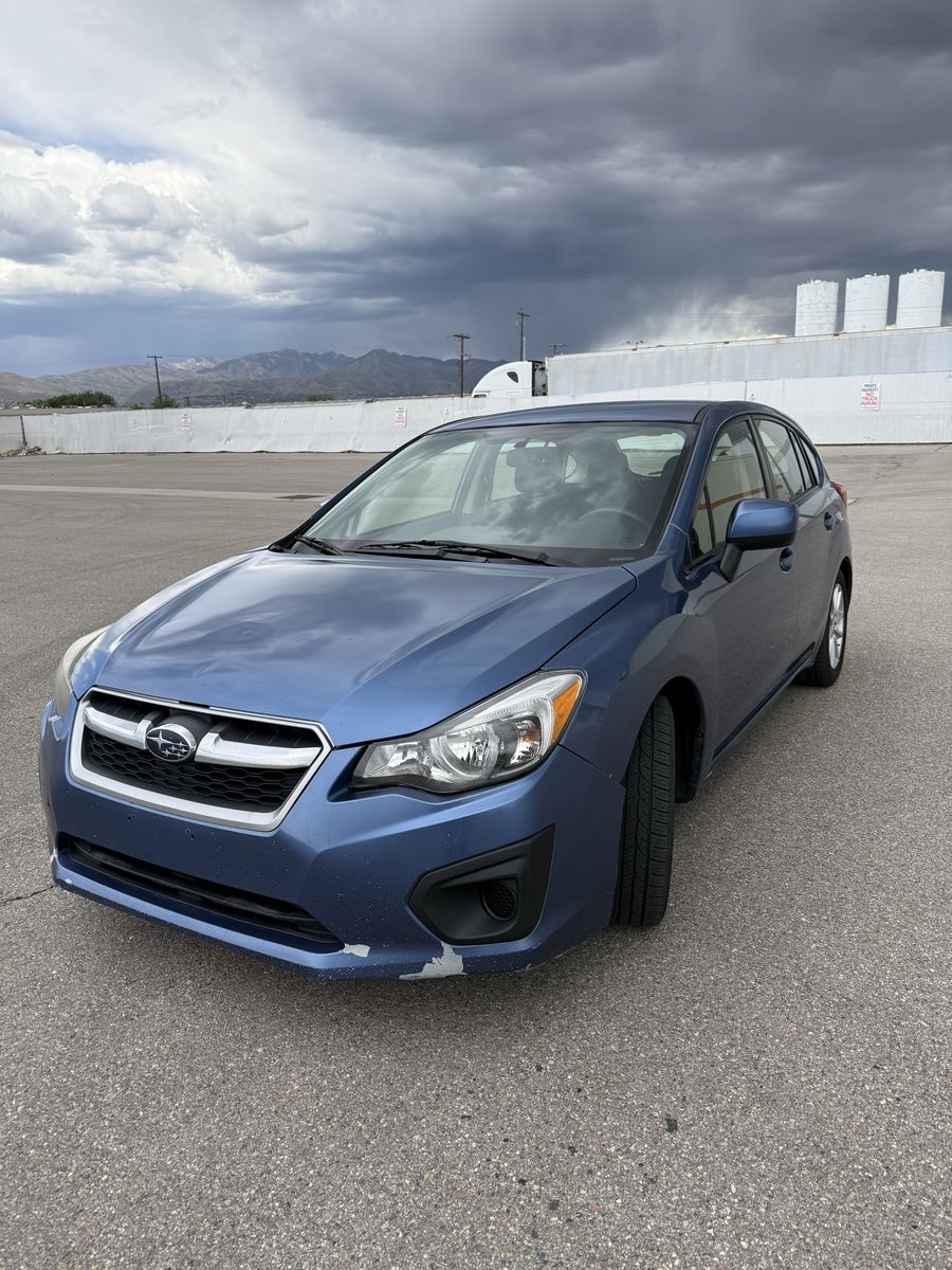 2014 Subaru Impreza 2.0i Premium