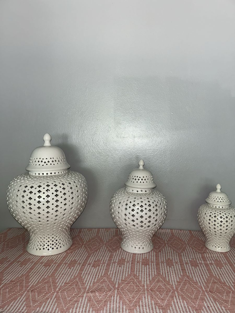 Handmade Lattice Ginger Decorative Jars - Set of 3 (L, M, S) - White Ceramic Vases with Lids