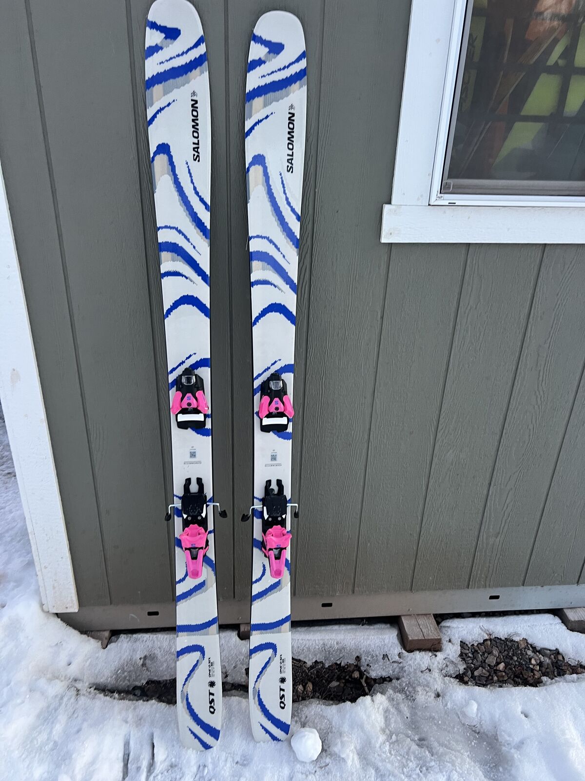 Salomon QST 106, 189 with strive 14 bindings