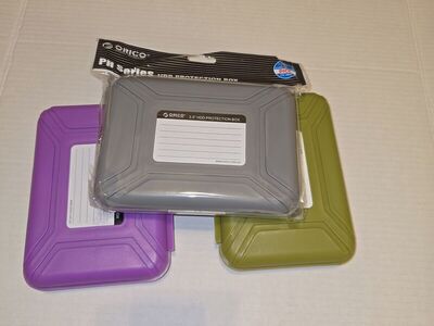 ORICO 5pc 3.5'' Hard Drive Protective Box with extra 2.5" to 3.5" Adaptor