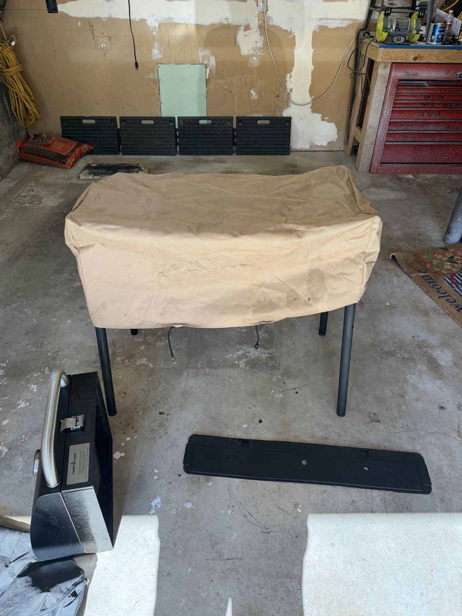 Main image 4