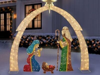 4 Piece Pre-Lit Twinkling Nativity Set