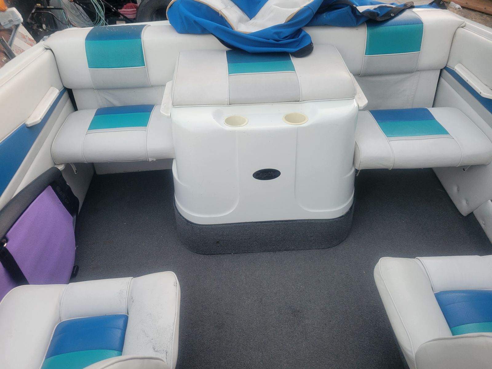 1993 Rinker Captiva 209 22 ft