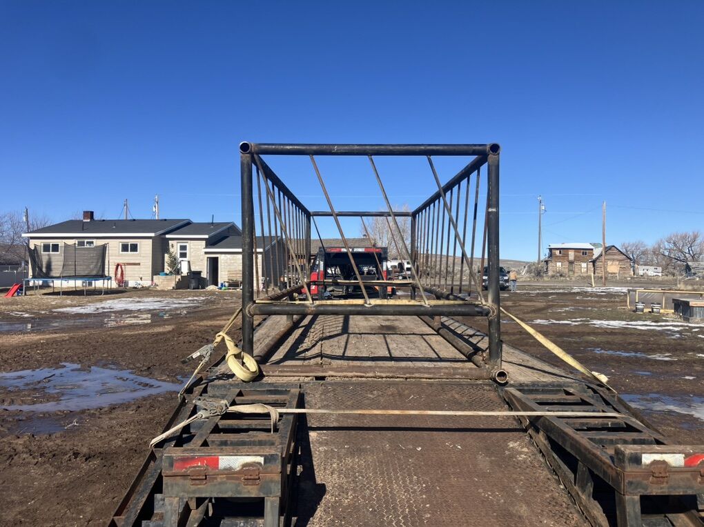 Cattle Feeders/pipe Fence/welding