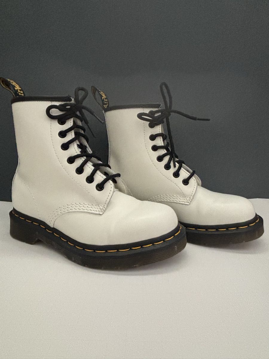 1460 Doc Martens White Airwair Boots Size 5 Womens