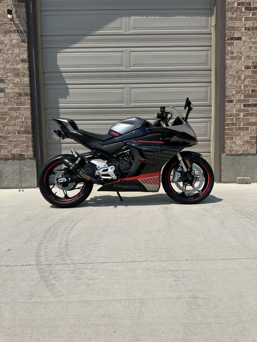 CFMOTO 450SS Sport Motorcycle, Excellent Condition, Low Miles