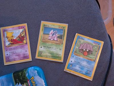 Vintage Pokemon TCG Card Lot Nidoran, Shellder, Abra