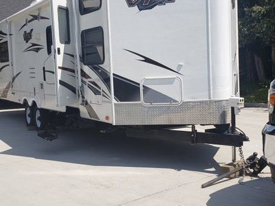 Keystone VR1310BHS Travel Trailer - Spacious, well-maintained, ready for adventure!