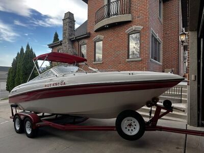 Four Winns Horizon22