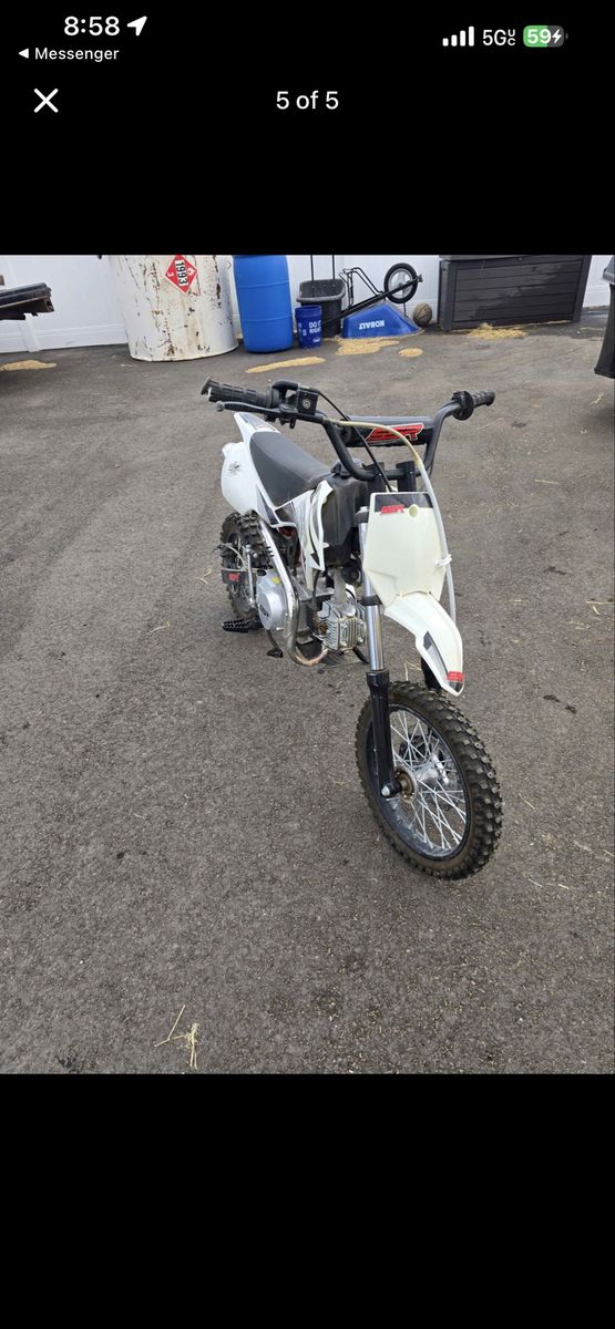 SSR Motorsports Dirt Bike Used Pit Bike Off-Road Motorcycle