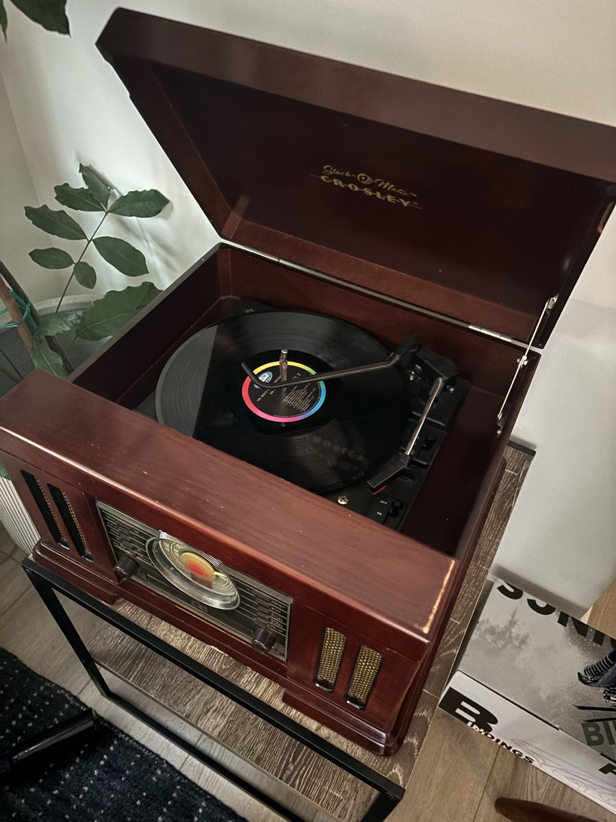 Crosley Record Player, Entertainment Center