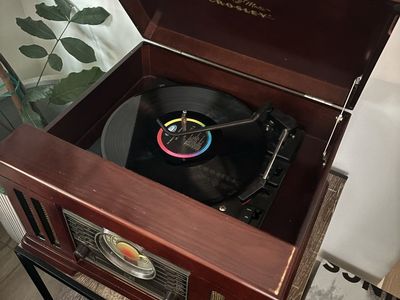 Crosley Record Player, Entertainment Center