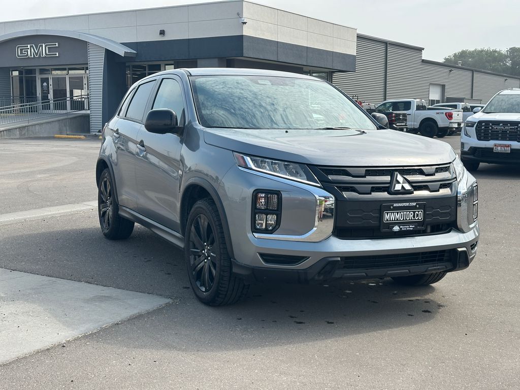 2025 Mitsubishi Outlander Sport LE