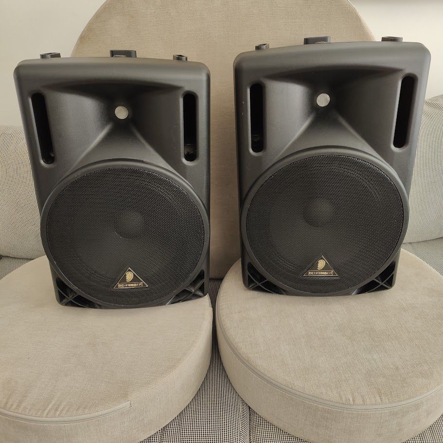 Behringer 2-Way Passive PA Speaker Set