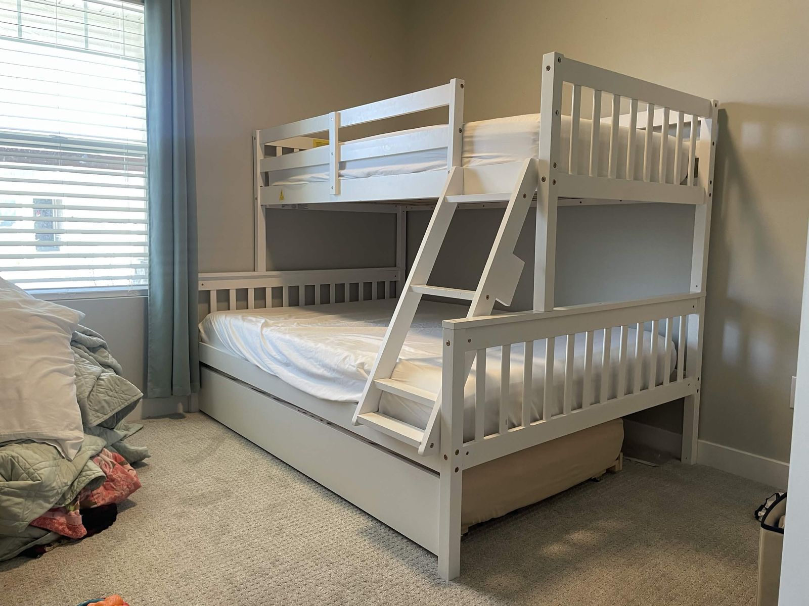 Twin Over Twin Kids Bunk Bed – Solid Wood – Great Condition