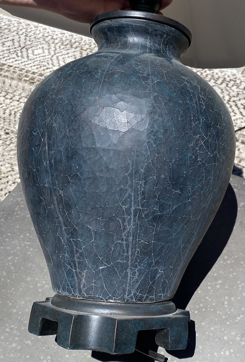 Ceramic Crackle Glaze Table Lamp with White Shade