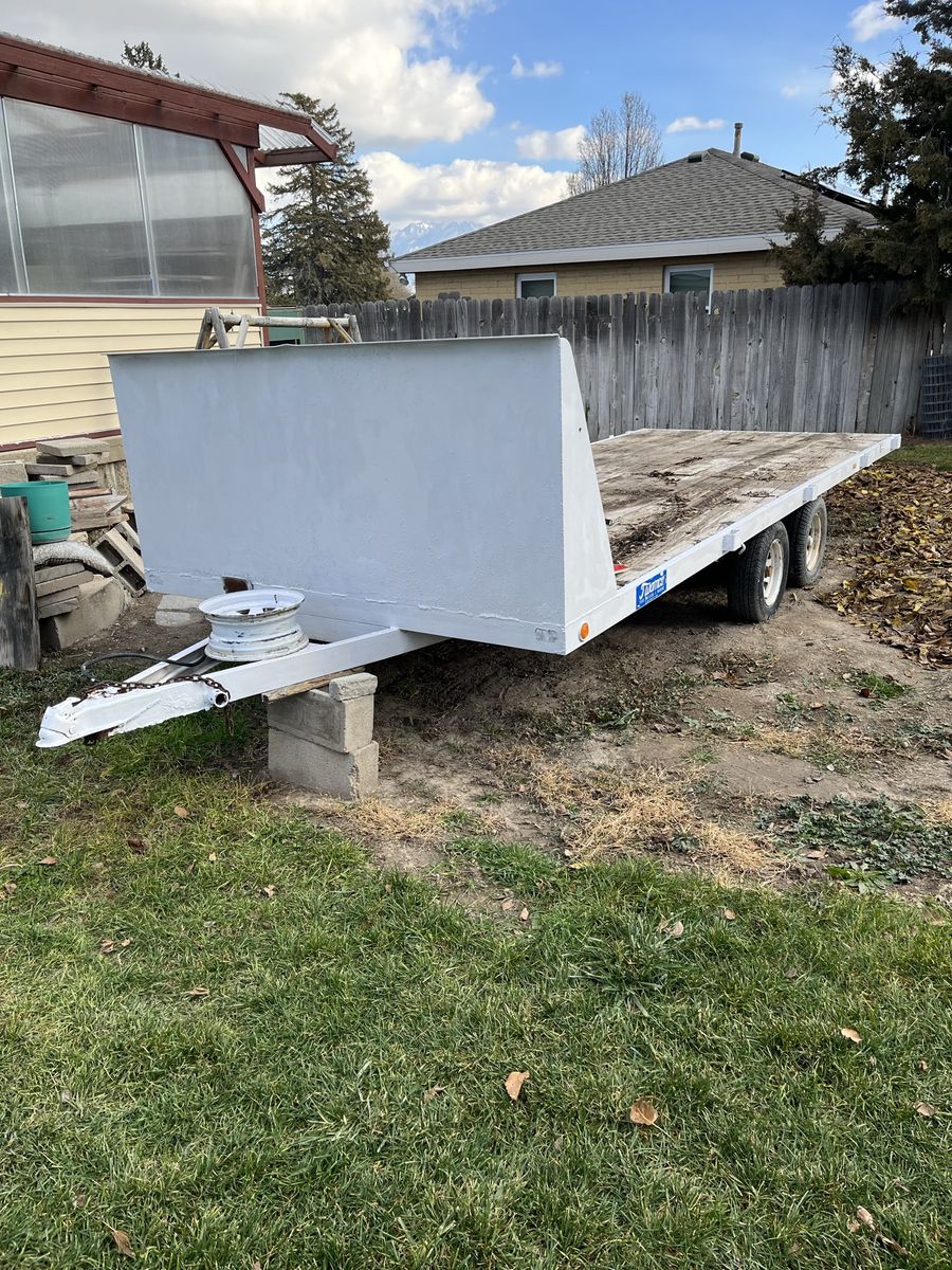 22 ft TWAMCO Trailer