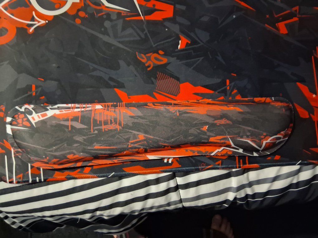 Main image 3