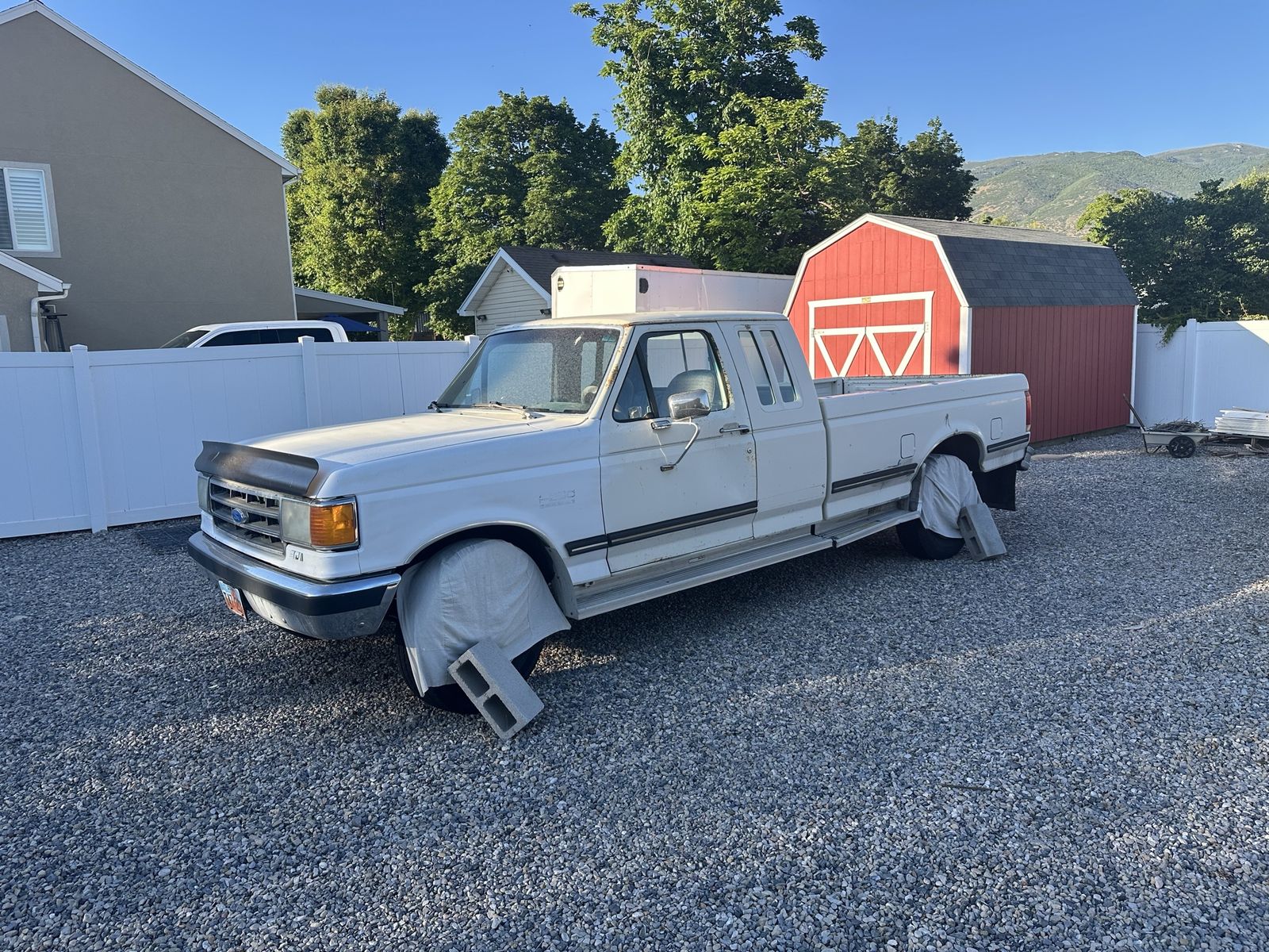 1990 Ford F-250 XLT Lariat
