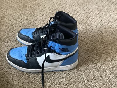 Jordan 1’s Size:10 University Blue