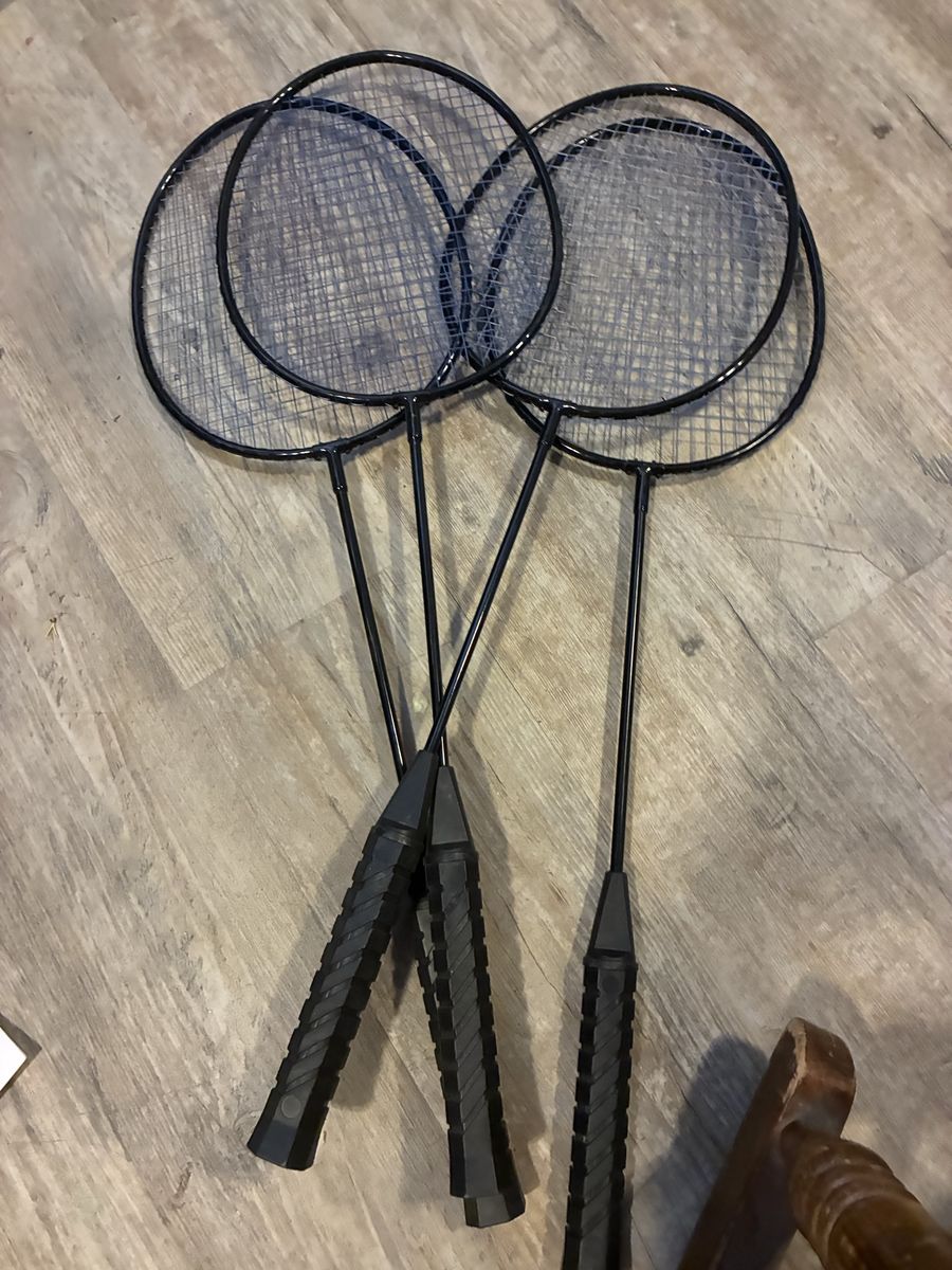 Set of 4 Black Badminton Rackets