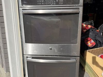 GE wall electric double oven -- Works perfectly