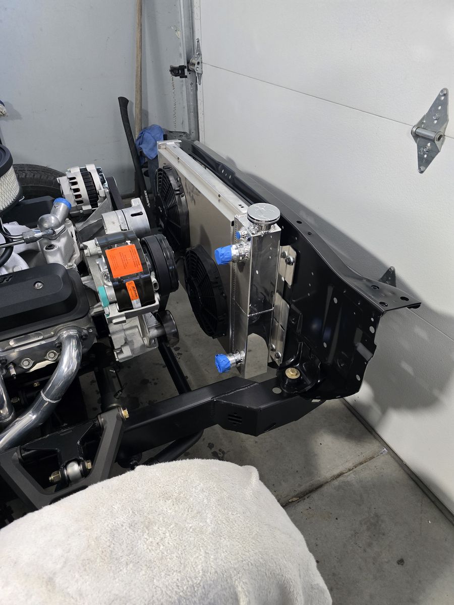 Main image 10