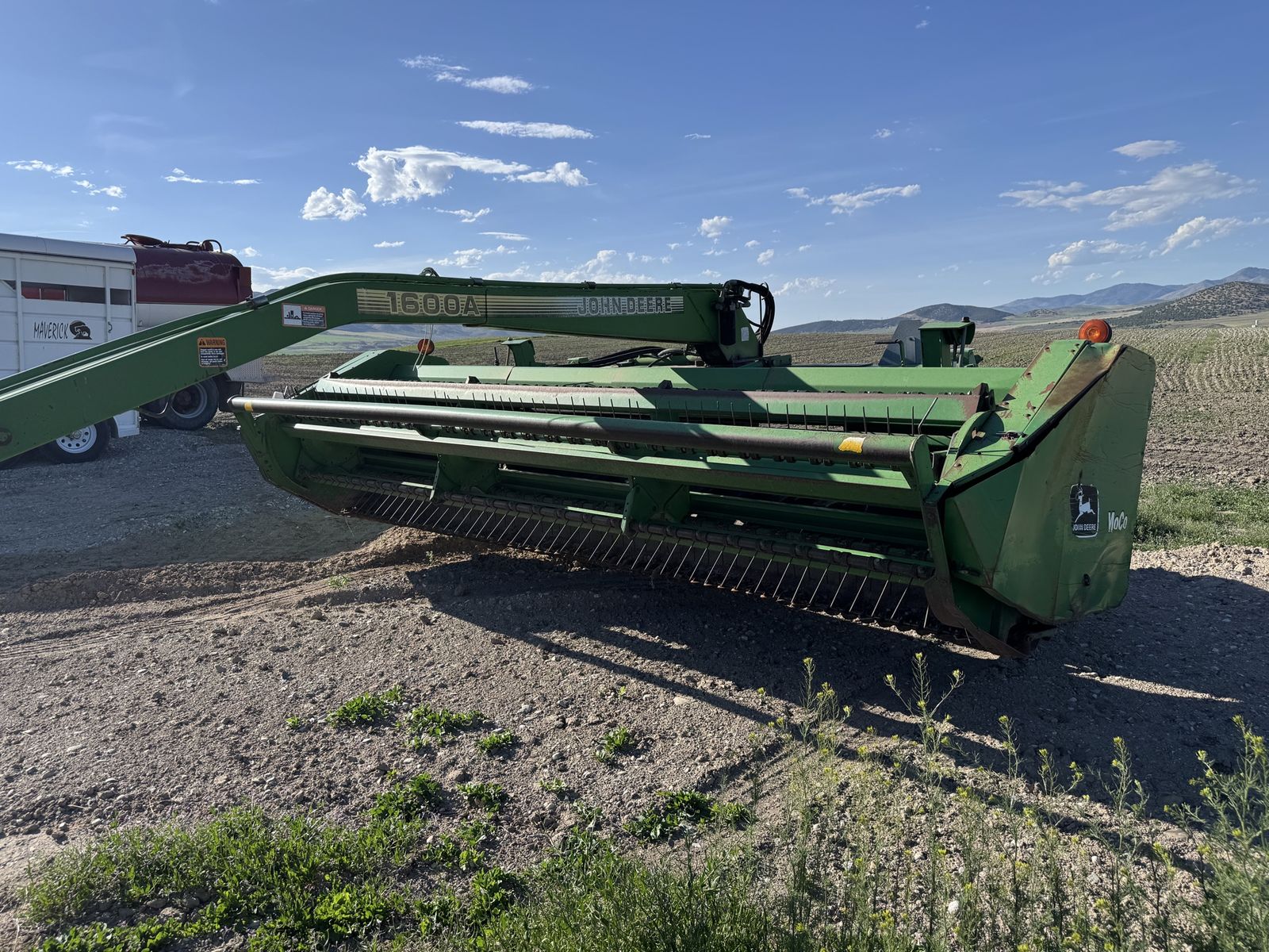 John Deere 1600A Sickle Swather