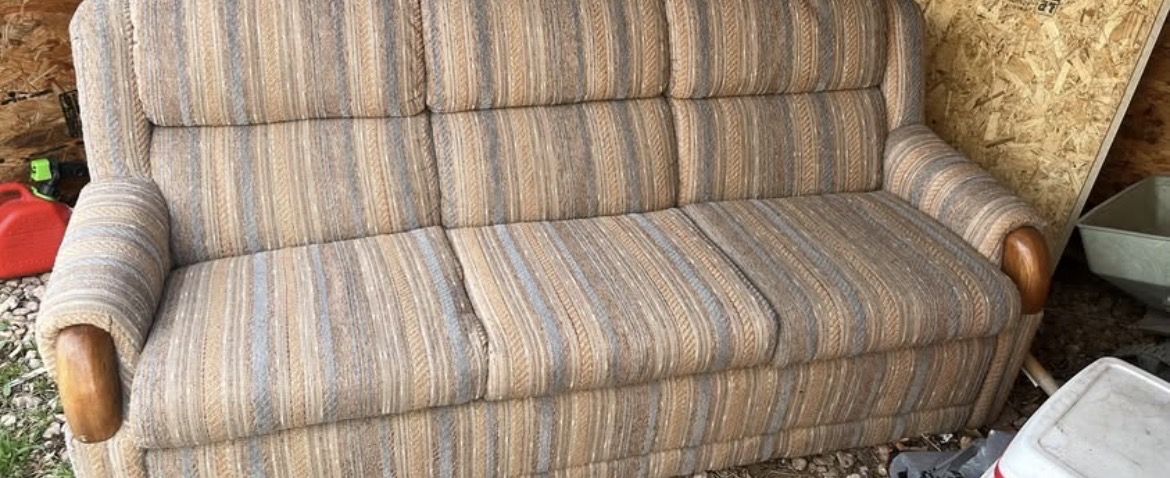 La-z-boy Vintage Couch Sleeper