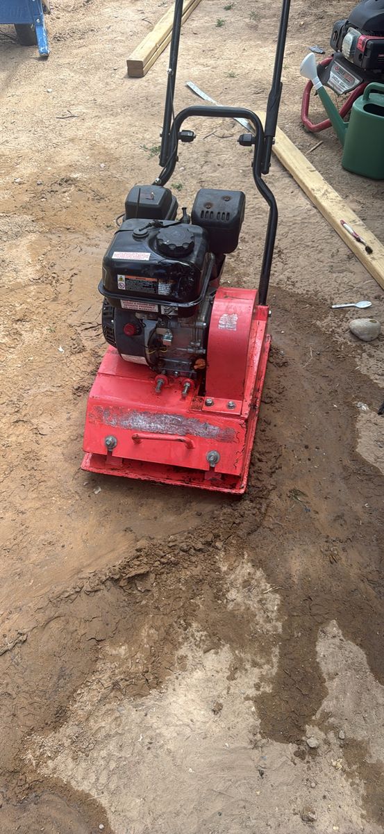 Plate compactor