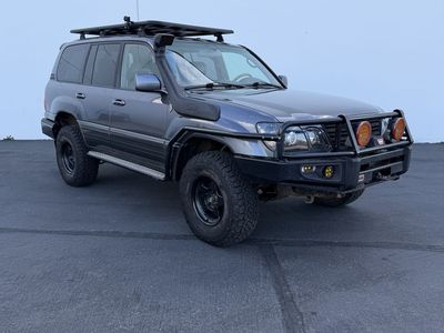 2004 Lexus LX Base