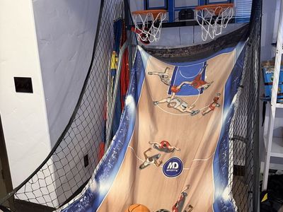 Home Arcade style Basketball game