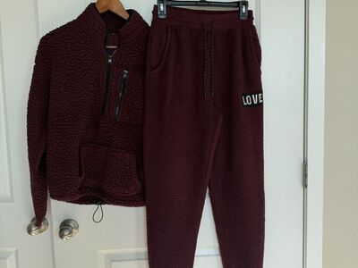 No Boundaries Junior’s Size M(7-9) Fits Women S-M