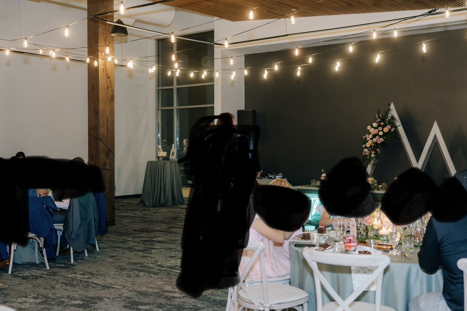 Bistro/Patio String Lights - 4x100ft Strands + 400ft Hanging Kit - Warm Ambiance Lighting