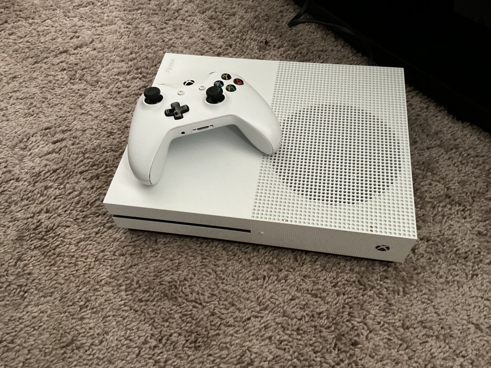 Xbox One S