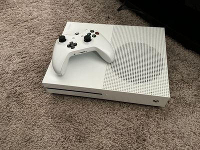 Xbox One S