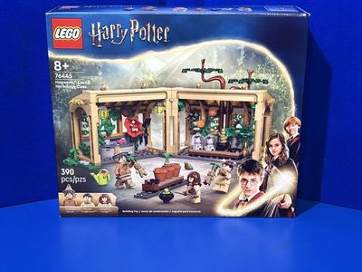 LEGO Harry Potter 76445 Hogwarts Castle: Herbology Class