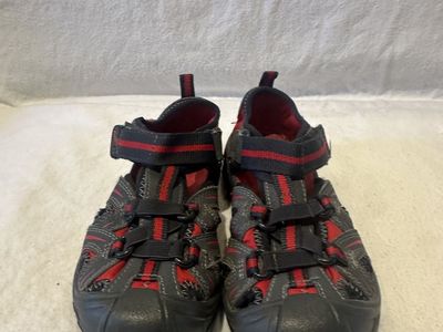 Merrell Toddler Size 12 Grey/Red, Hiking Sandals