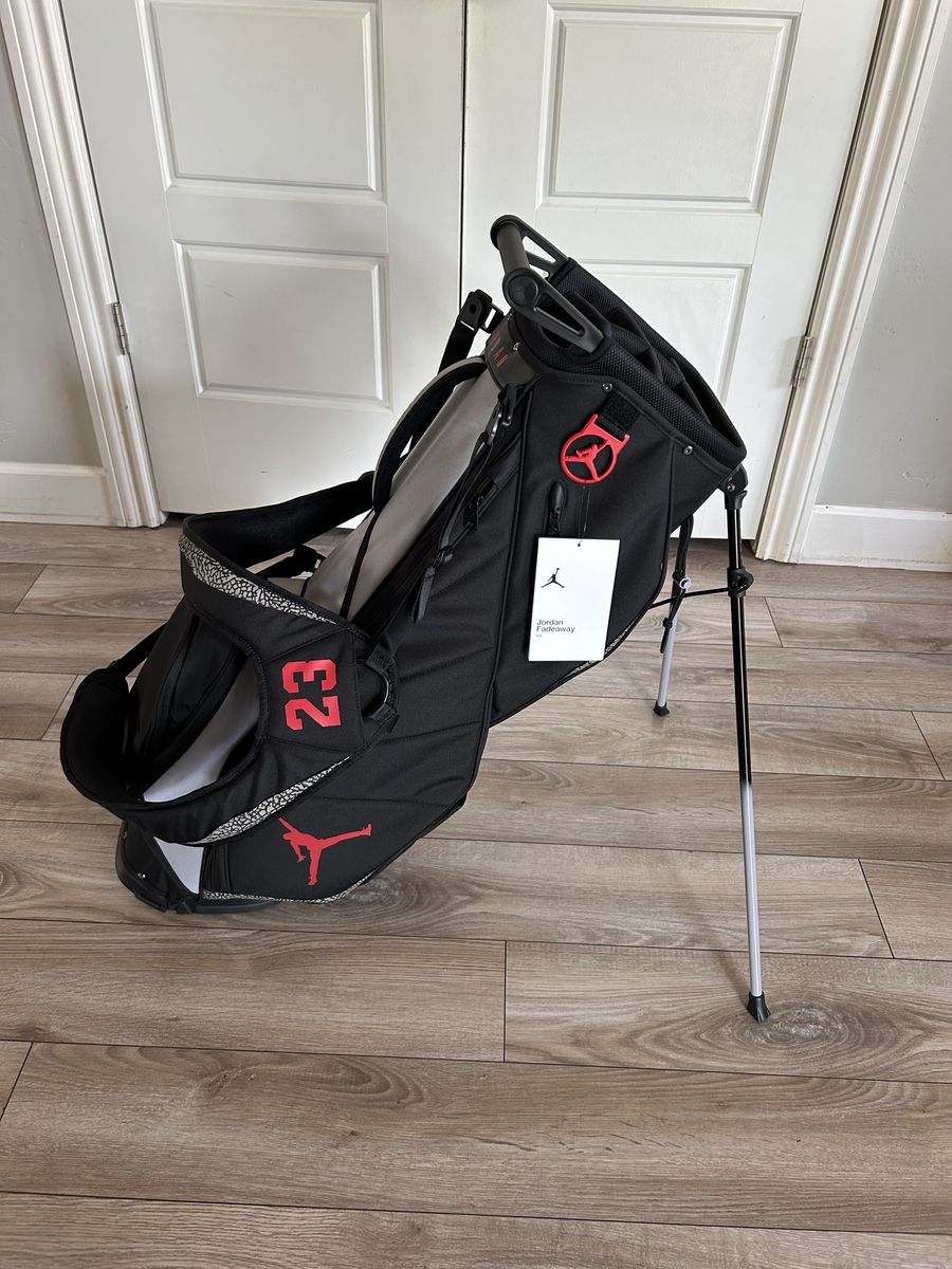 Jordan Fadeaway Golf Bag NWT (MSRP - $360)
