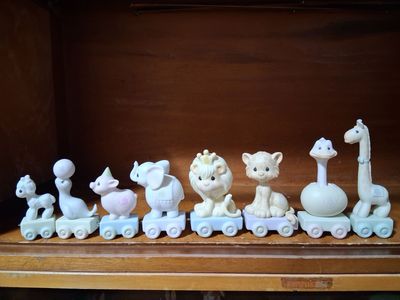 Vintage PRECIOUS MOMENTS Baby Train Animal Figurines