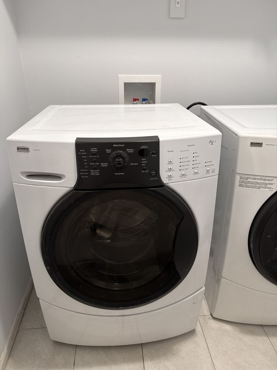 Kenmore HE3 Front-Load Washer and Dryer Set - White