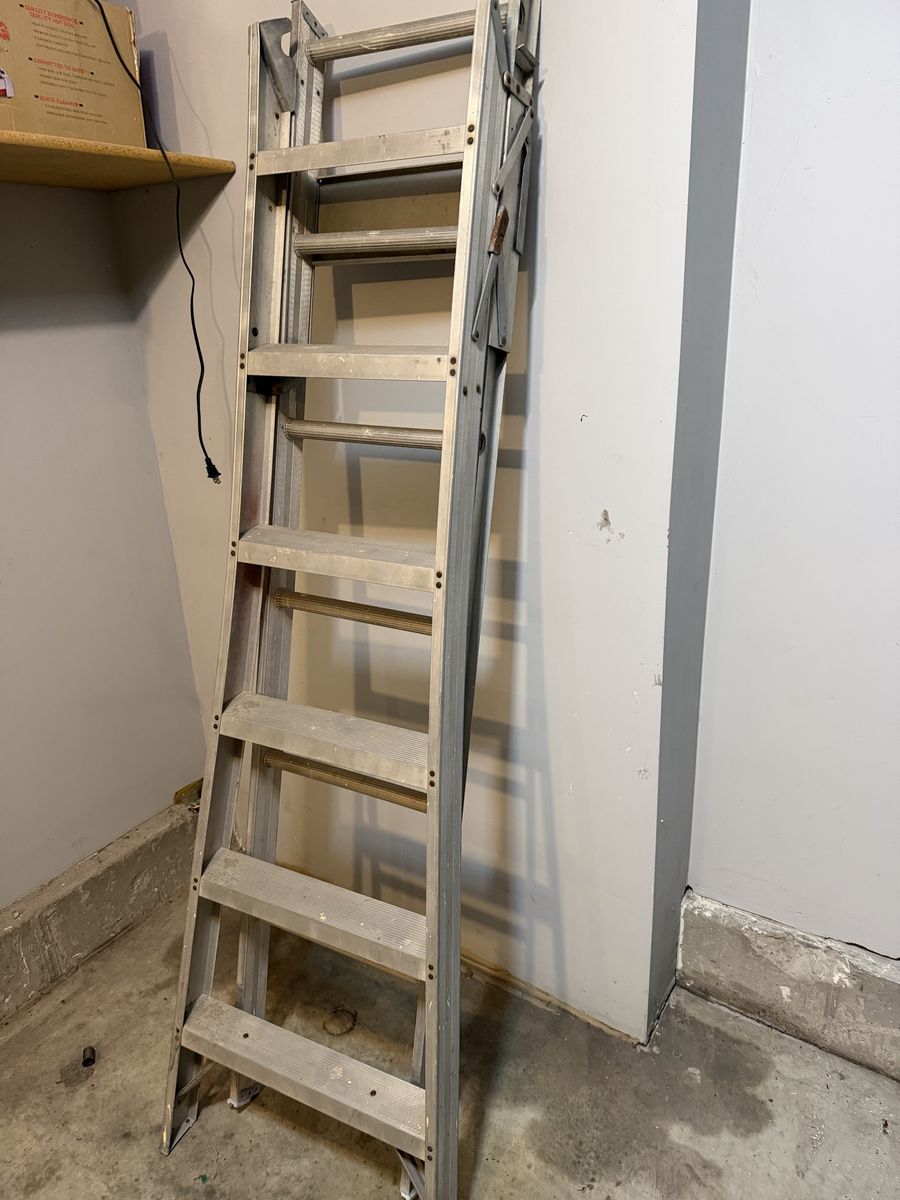 Used Aluminum Extension Ladder - Multi-Purpose