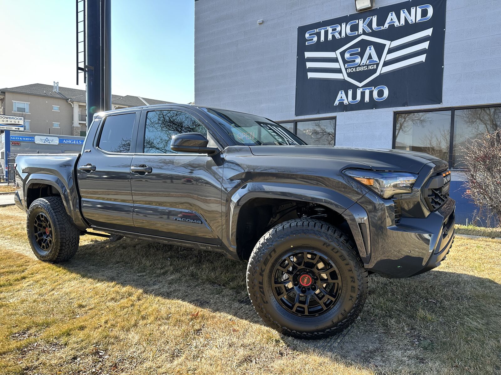 2025 Toyota Tacoma SR5